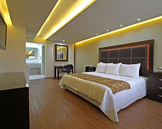 Quinta Dorada Hotel & Suites - Saltillo - Bedroom