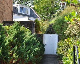 Sandstones - North Berwick - Vista externa
