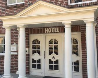 Hotel Marjani Sarstedt - Sarstedt - Будівля