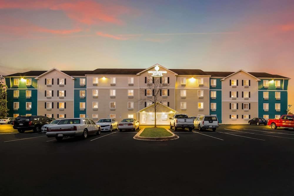 Woodspring Suites North Charleston Airport I-526 - נורת' צ'רלסטון - בניין
