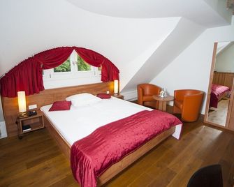 Hotel zum Hofmaler - Potsdam - Bedroom