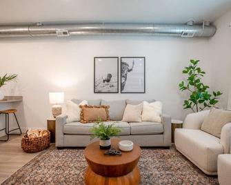 Euclid - Salt Lake City - Living room