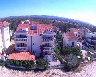 Apartments Maca - Zablaće - Bâtiment