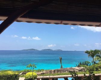 Hotel L'Ocean - La Digue Island