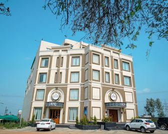 Hotel A9 Barnala - Barnāla - Building