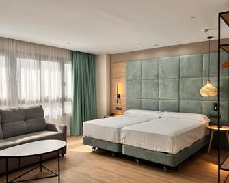 Hotel Maya Alicante - Alicante - Bedroom