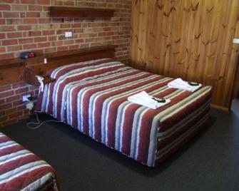 Diamond House Heritage Restaurant and Motor Inn - Stawell - Bedroom