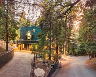 The Kingsley - Lake Arrowhead - Außenansicht