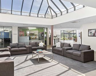 ibis Styles Canberra Eaglehawk - Sutton - Edificio