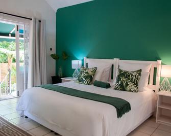 Rustic Manor Guest House - Kalk Bay - Bedroom