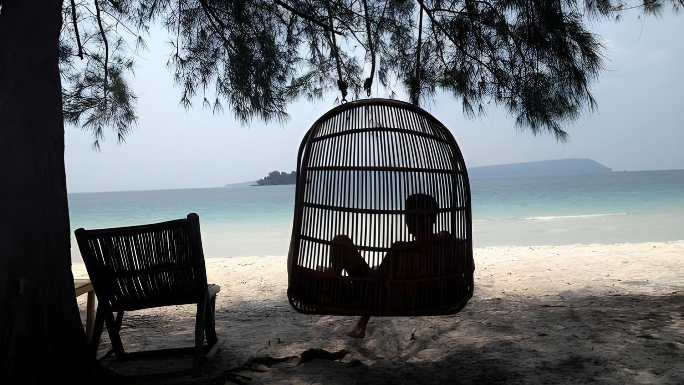 Pura Vita Resort