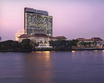 Avani+ Riverside Bangkok Hotel - Bangkok - Azotea