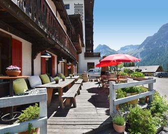 Hotel Seehof-Arosa - Arosa - Patio