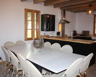 Beautiful house in an airial with pool - Rion-des-Landes - Salle à manger