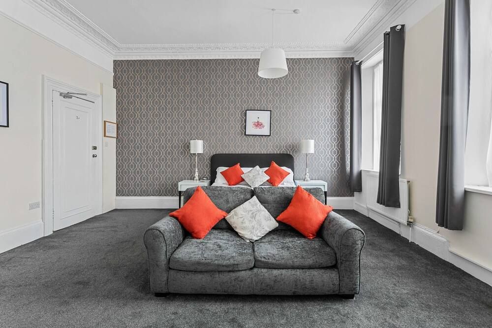 The Belmont - טורקי - סלון