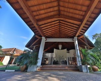 Tamarind Tree Garden Resort - Katunayake - Negombo - Gebäude