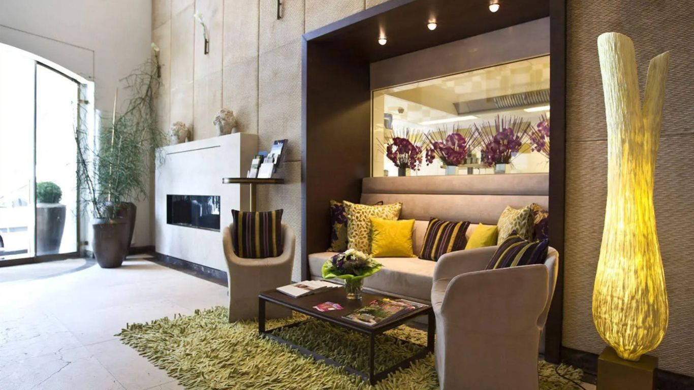 Iris Porsche Hotel & Restaurant