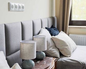 Big Premium Apartment with Rhine View, totally new - Duisburgo