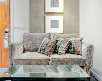 The Landmark Hotel And Spa Leisure Club Dundee By Sunday - Dundee - Bedroom