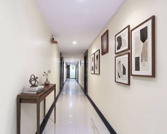 Fabhotel Royal Residency II - Hyderabad