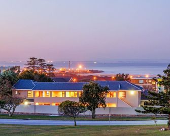 لالابانزي جيست لودج - بورت إليزابيث