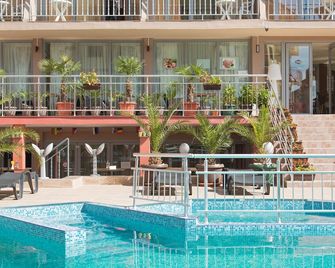 Tia Maria - Sunny Beach - Havuz