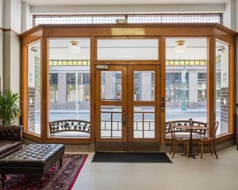 Gardner Hotel & Hostel - אל פאסו - פטיו