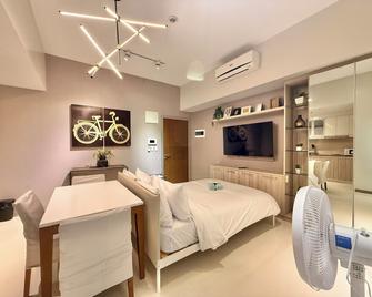 One Uptown Residence Near St Lukes - Pateros - Schlafzimmer