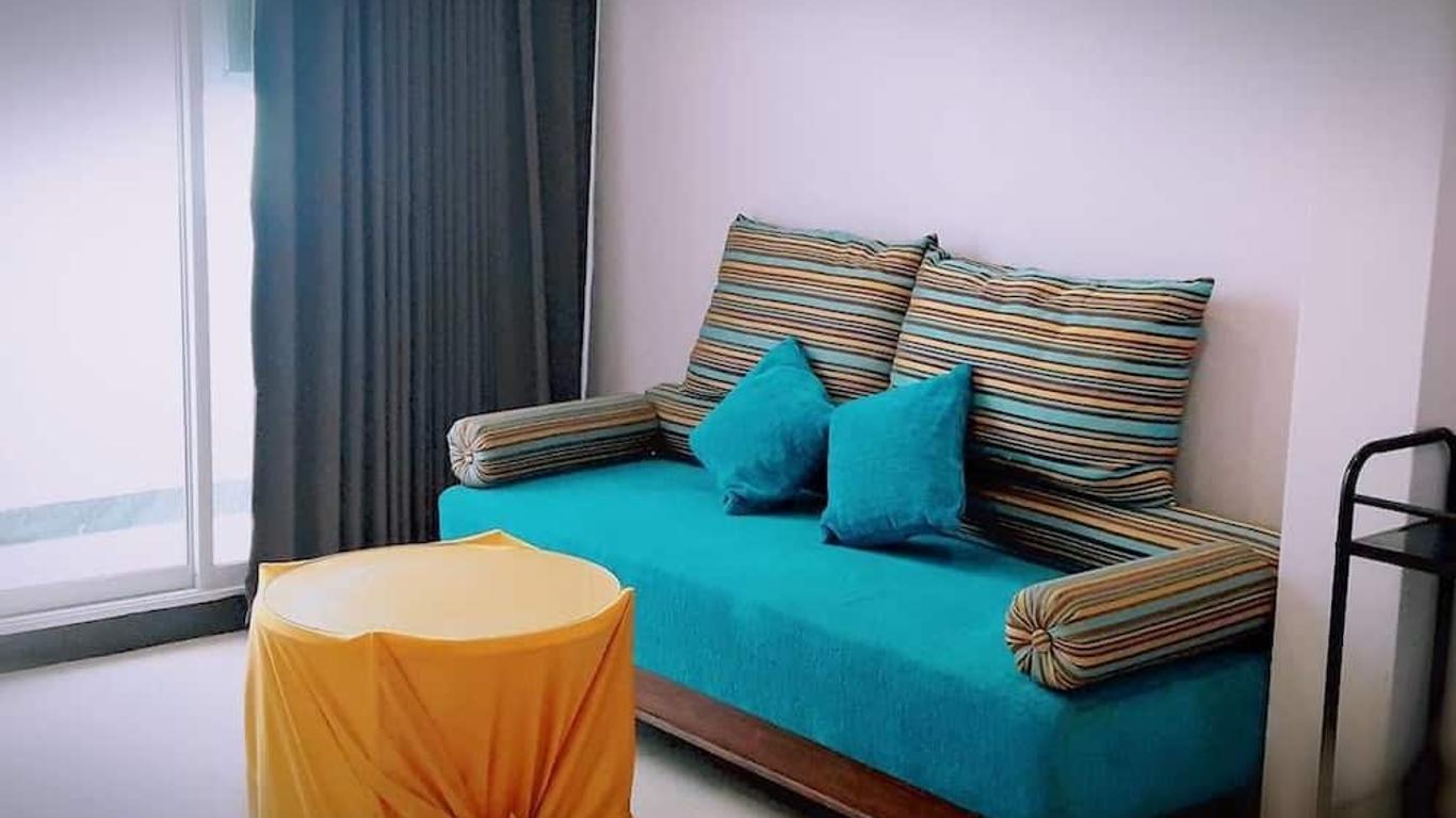 Sampheng Apartment