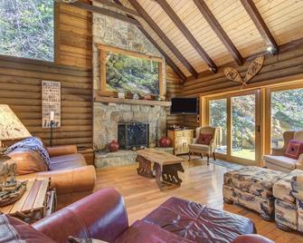 Black Bear Lodge - Cosby - Sala de estar