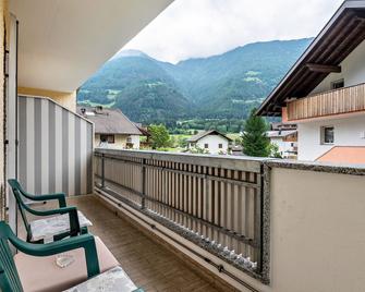 Appartments Reichegger - Villa Ottone - Balkon