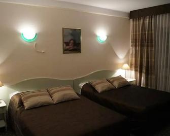 Hotel de l' Esplanade - Remich - Bedroom