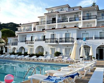 Paradise Beach Hotel - Argassi