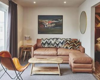Taynuilt Inn Apartments - Taynuilt - Wohnzimmer