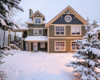 ترومبلون ليزو - آرفي آمتي - مونت ترمبلانت - مبنى