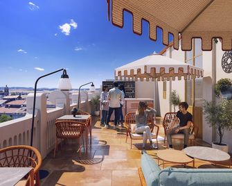 The Central House Granada Elvira - Granada - Balcony