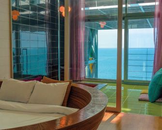 Haslla Art World Museum Hotel - Gangneung - Sala de estar