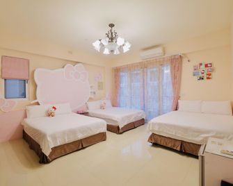 Love and Peace B&B - Taitung City