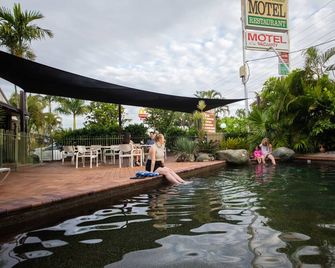 Glenmore Palms Motel - רוקהאמפטון