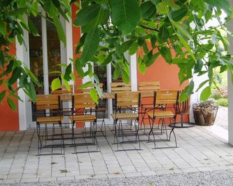 Weinhof am Nussbaum - Markt Einersheim - Binnenhof