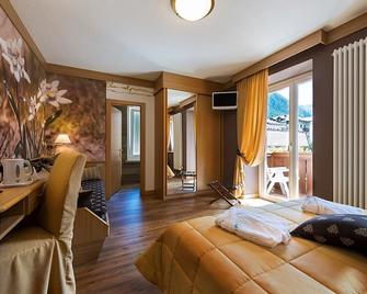Hotel La Serenella - Moena - Bedroom