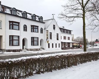 Hotel Restaurant in den Hoof - Maastricht - Building