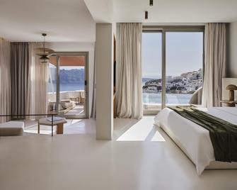 Andronis Luxury Suites - אויה - חדר שינה