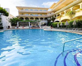 SENTIDO Diamant Hotel - Cala Ratjada - Pool