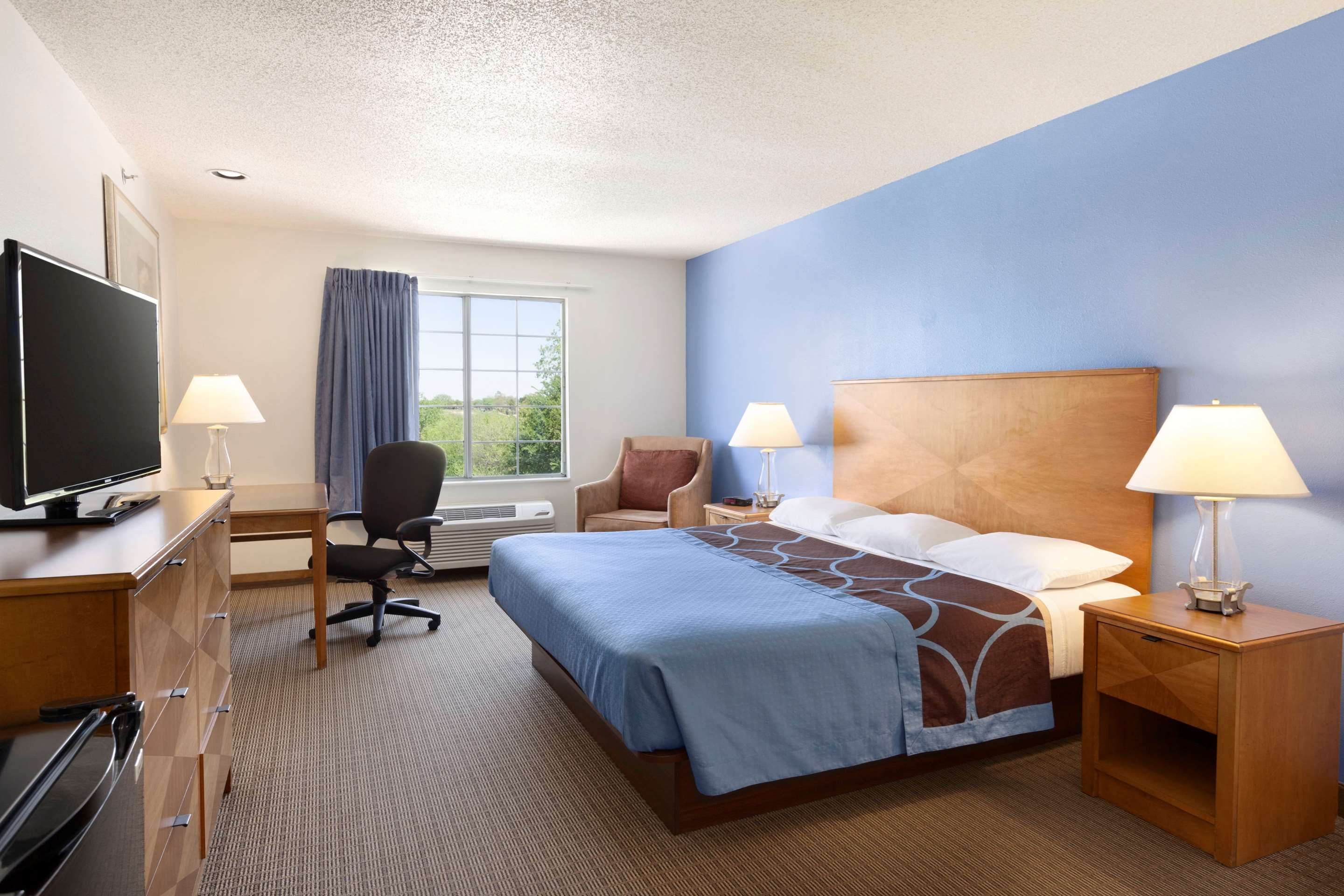 Super 8 by Wyndham Garland/Rowlett/East Dallas area - Garland - Ložnice