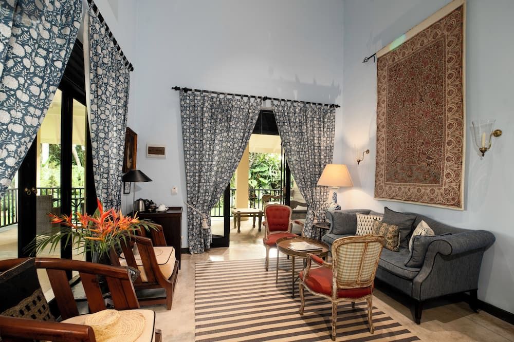 Kahanda Kanda - גאלה - סלון