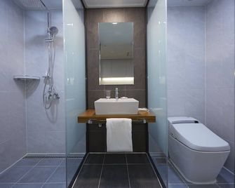 Royal Square Hotel Seoul - Soul - Kylpyhuone