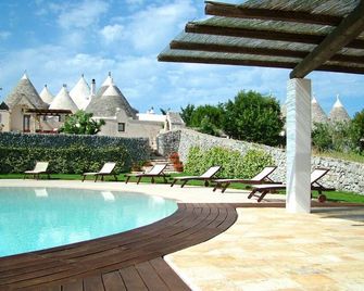 Masseria Cappuccini - Ostuni - Piscina