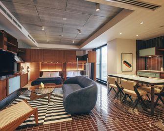 illi Amu Shimokitazawa - Tokyo - Living room