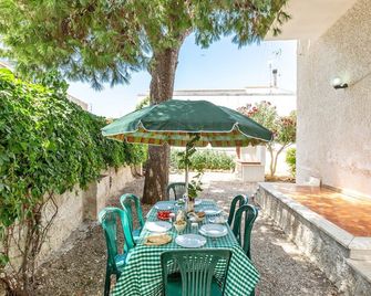 Villetta Dany by BarbarHouse - Torre Lapillo - Patio